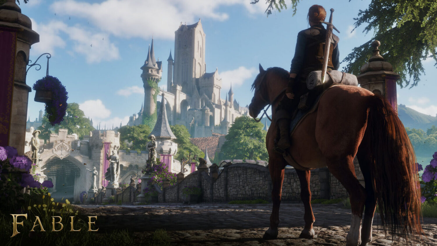 Em uma entrevista, Ralph Fulton, diretor do Fable, confirmou que o jogo estava planejado para ser lançamento em outubro.