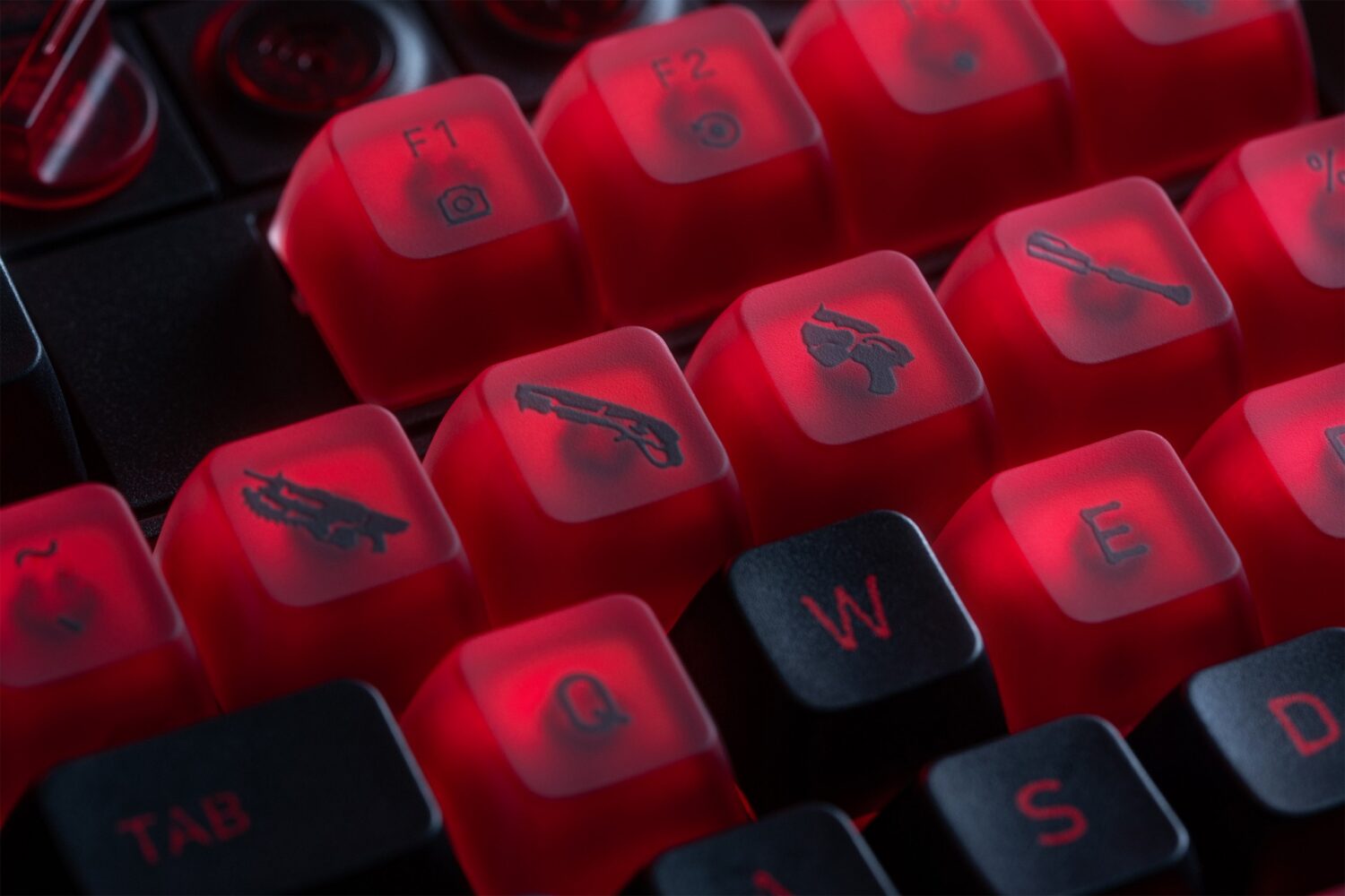 A 8BitDo revelou uma linha de periféricos inspirados no Gears of War: E-Day, trazendo o visual da franquia para um teclado e um mouse.